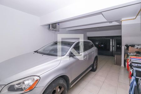 Casa de condomínio à venda com 205m², 3 quartos e 3 vagasGaragem