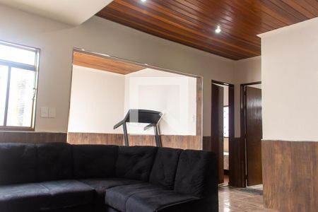 Sala de casa para alugar com 3 quartos, 130m² em Conjunto Habitacional Jardim das Palmeiras, Ribeirão Preto