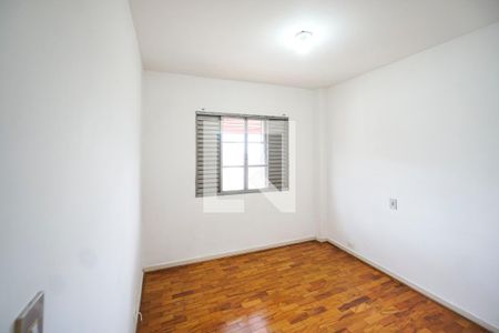 Quarto 01 de apartamento para alugar com 2 quartos, 76m² em Parque São Jorge, São Paulo