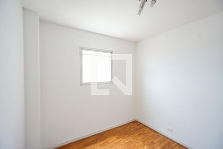 Quarto 01 de apartamento para alugar com 2 quartos, 80m² em Parque São Jorge, São Paulo