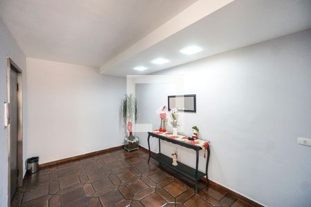 Apartamento para alugar com 80m², 2 quartos e sem vagaHall social
