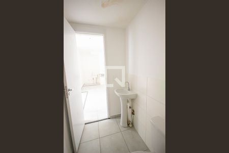 Apartamento para alugar com 39m², 2 quartos e sem vaga Apartamento para alugar com 39m², 2 quartos e sem vagaBanheiro