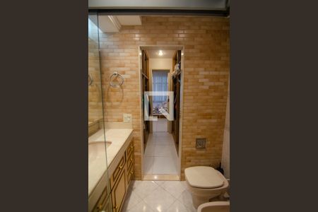 Apartamento à venda com 188m², 4 quartos e 1 vaga Apartamento à venda com 188m², 4 quartos e 1 vagaBanheiro do Quarto 3