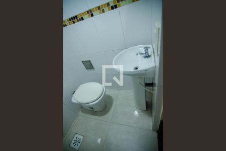 Apartamento à venda com 188m², 4 quartos e 1 vaga Apartamento à venda com 188m², 4 quartos e 1 vagaBanheiro de Serviço