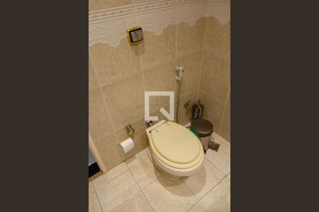 Apartamento à venda com 188m², 4 quartos e 1 vaga Apartamento à venda com 188m², 4 quartos e 1 vagaLavabo