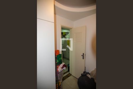 Apartamento à venda com 188m², 4 quartos e 1 vaga Apartamento à venda com 188m², 4 quartos e 1 vagaQuarto de Serviço