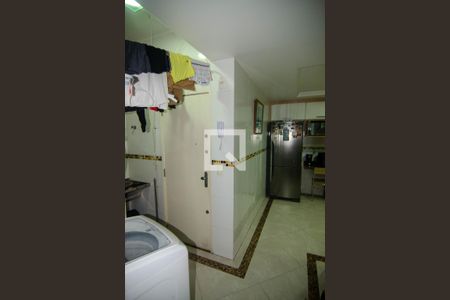 Apartamento à venda com 188m², 4 quartos e 1 vaga Apartamento à venda com 188m², 4 quartos e 1 vagaÁrea de Serviço