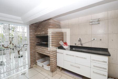 Casa à venda com 300m², 4 quartos e 2 vagasChurrasqueira