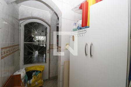 Casa à venda com 300m², 4 quartos e 2 vagasÁrea de Serviço