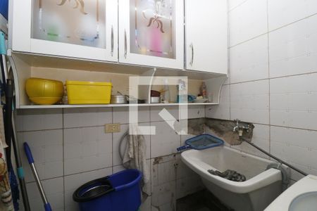 Casa à venda com 300m², 4 quartos e 2 vagasÁrea de Serviço