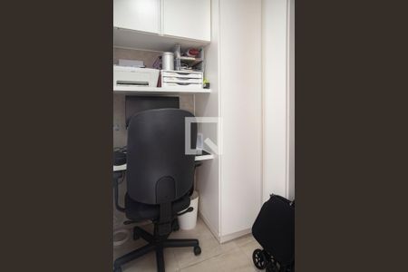 Apartamento à venda com 94m², 3 quartos e 2 vagasEscritório