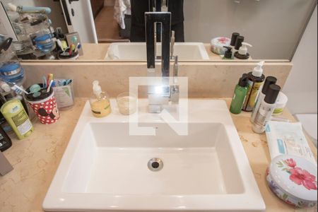 Apartamento à venda com 94m², 3 quartos e 2 vagasBanheiro da Suíte