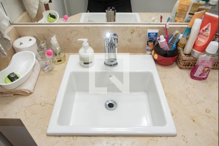 Apartamento à venda com 94m², 3 quartos e 2 vagasBanheiro