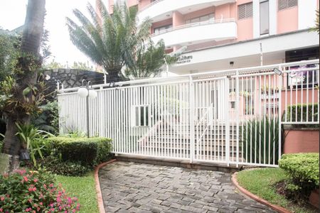 Apartamento à venda com 94m², 3 quartos e 2 vagasFachada