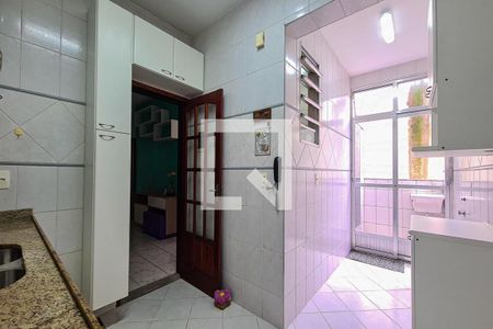 Apartamento à venda com 57m², 2 quartos e 1 vagaCozinha