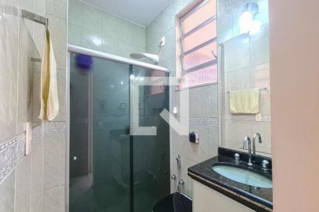 Banheiro da Suíte de apartamento para alugar com 2 quartos, 57m² em Lins de Vasconcelos, Rio de Janeiro