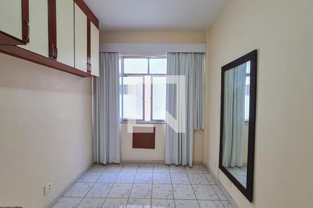 Quarto suite  de apartamento para alugar com 2 quartos, 57m² em Lins de Vasconcelos, Rio de Janeiro