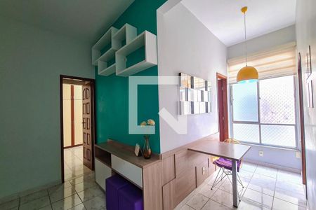 Sala de apartamento para alugar com 2 quartos, 57m² em Lins de Vasconcelos, Rio de Janeiro