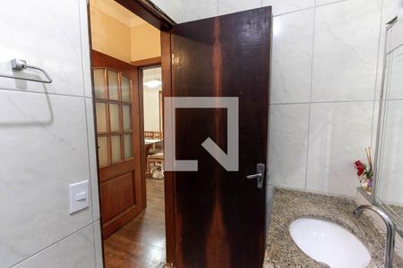 Casa à venda com 400m², 5 quartos e 3 vagasBanheiro 2
