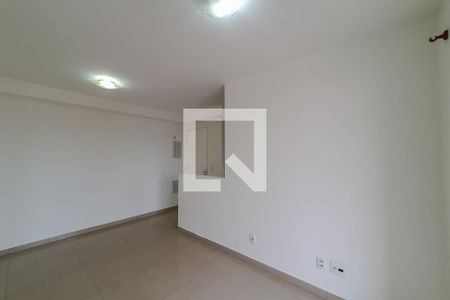 Sala de apartamento para alugar com 3 quartos, 55m² em Liberdade, São Paulo