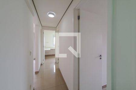 Corredor de apartamento para alugar com 3 quartos, 55m² em Liberdade, São Paulo