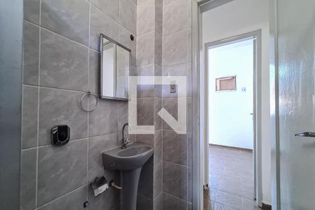 Banheiro de apartamento para alugar com 1 quarto, 40m² em Piedade, Rio de Janeiro