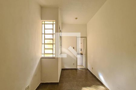 Sala de apartamento para alugar com 1 quarto, 40m² em Piedade, Rio de Janeiro