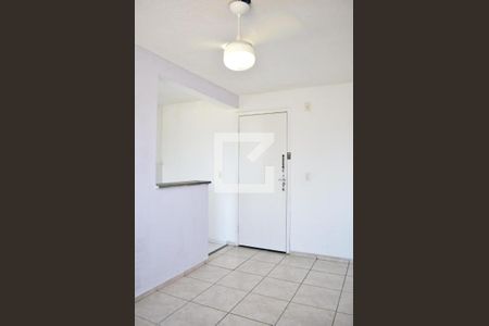 Sala de apartamento para alugar com 2 quartos, 45m² em Guaratiba, Rio de Janeiro