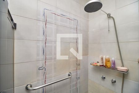 Apartamento à venda com 120m², 4 quartos e 1 vaga Apartamento à venda com 120m², 4 quartos e 1 vagaBanheiro 2