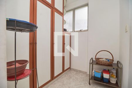Apartamento à venda com 120m², 4 quartos e 1 vaga Apartamento à venda com 120m², 4 quartos e 1 vagaQuarto de Serviço