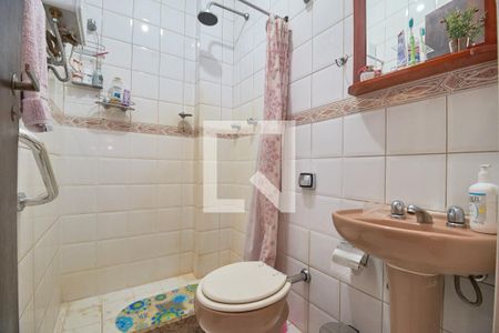 Apartamento à venda com 120m², 4 quartos e 1 vaga Apartamento à venda com 120m², 4 quartos e 1 vagaBanheiro 1