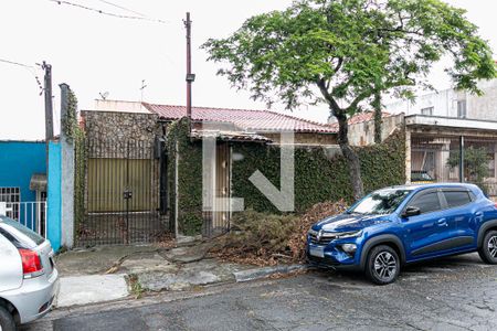 Casa à venda com 312m², 4 quartos e 4 vagasFachada