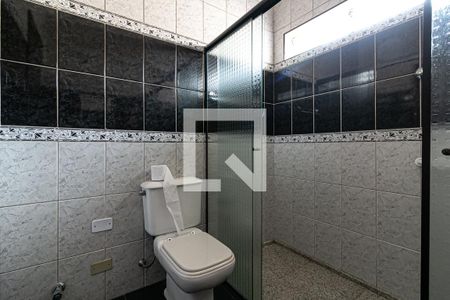 Casa à venda com 312m², 4 quartos e 4 vagasBanheiro da Suíte 1