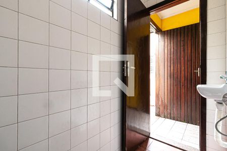 Casa à venda com 312m², 4 quartos e 4 vagasBanheiro da Suíte 2