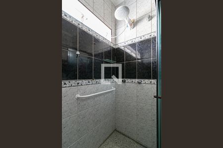 Casa à venda com 312m², 4 quartos e 4 vagasBanheiro da Suíte 1