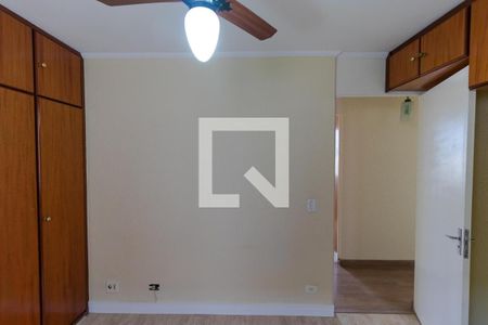 Quarto 01 de apartamento para alugar com 3 quartos, 59m² em Jardim do Lago, Campinas