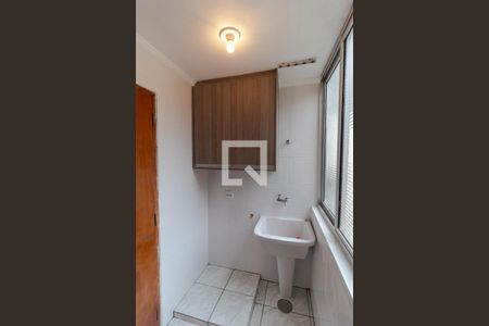 Apartamento para alugar com 59m², 3 quartos e 1 vagaÁrea de Serviço