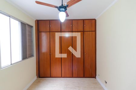 Apartamento para alugar com 59m², 3 quartos e 1 vagaQuarto 01