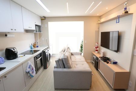 Sala/Cozinha de apartamento à venda com 2 quartos, 38m² em Vila Ré, São Paulo