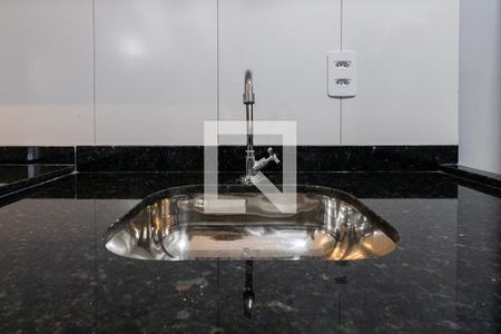 Cozinha de apartamento à venda com 1 quarto, 24m² em Pinheiros, São Paulo