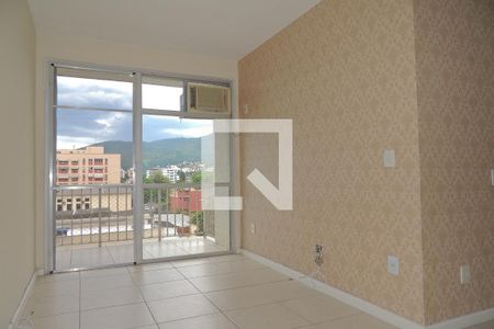 Sala de apartamento para alugar com 2 quartos, 70m² em Freguesia de Jacarepaguá, Rio de Janeiro