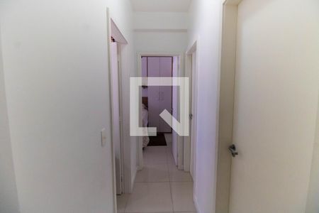 Corredor de apartamento para alugar com 3 quartos, 100m² em Santa Rosa, Niterói