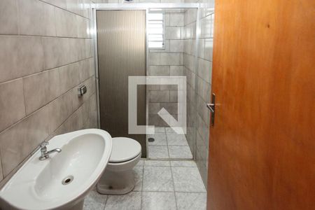 Banheiro de casa para alugar com 2 quartos, 150m² em Jardim São Gabriel, São Paulo