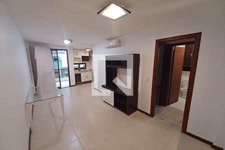 Sala de apartamento para alugar com 1 quarto, 54m² em Charitas, Niterói