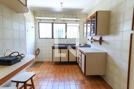 Apartamento à venda com 128m², 3 quartos e 2 vagasCozinha