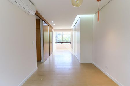 Apartamento à venda com 128m², 3 quartos e 2 vagasSuíte