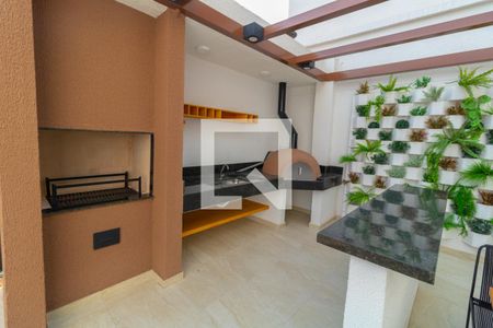 Apartamento para alugar com 39m², 2 quartos e 1 vagaÁrea comum - Churrasqueira