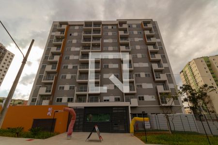 Apartamento para alugar com 39m², 2 quartos e 1 vagaFachada e Portaria