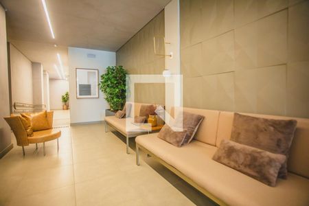 Apartamento para alugar com 32m², 1 quarto e sem vaga Apartamento para alugar com 32m², 1 quarto e sem vagaHall Social