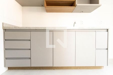 Apartamento à venda com 57m², 2 quartos e 1 vaga Apartamento à venda com 57m², 2 quartos e 1 vagaCozinha e Área de Serviço